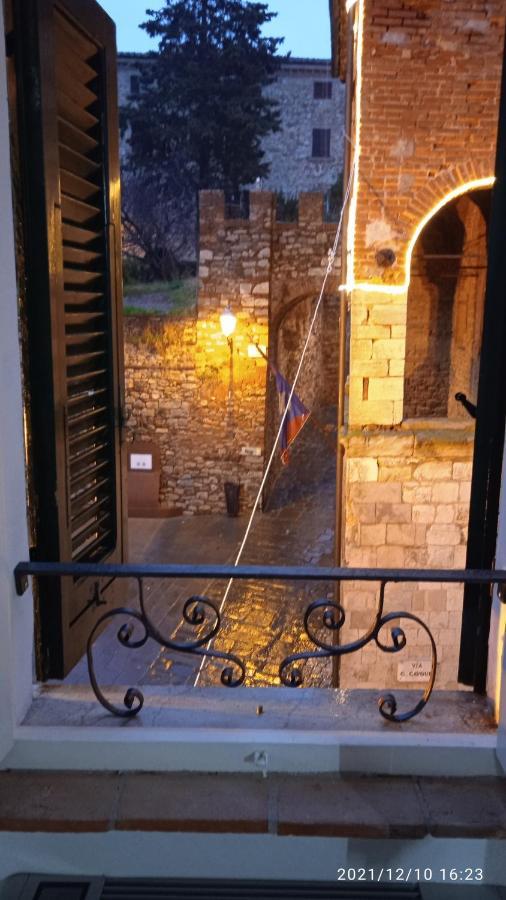 Ferienwohnung La Casa Di Lisa Suvereto Exterior foto