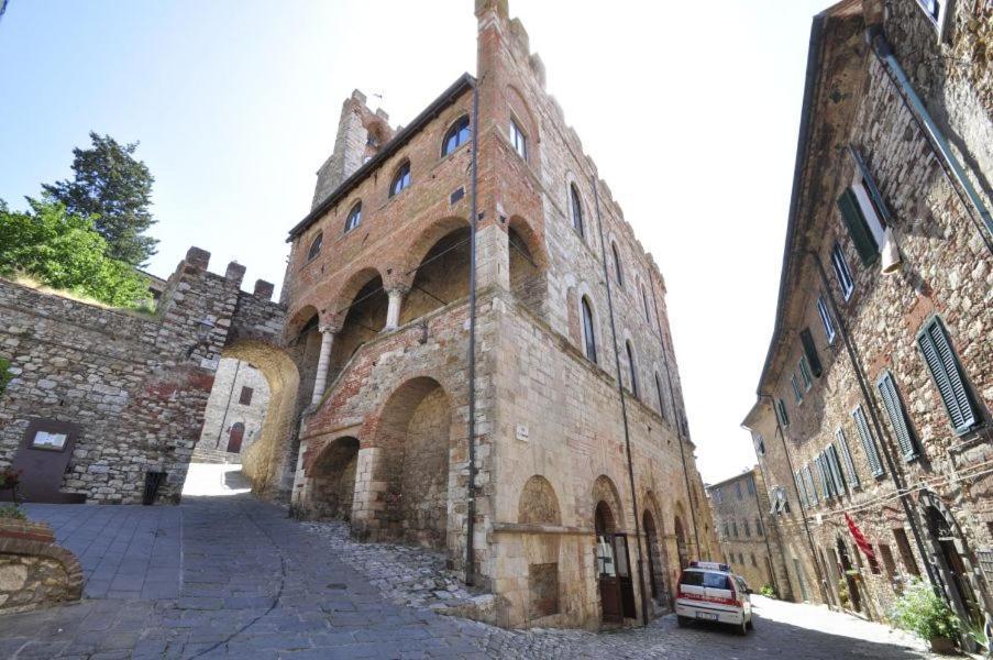 Ferienwohnung La Casa Di Lisa Suvereto Exterior foto